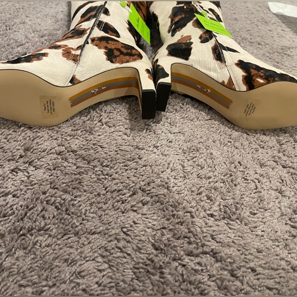 Sam Edelman Sylvia Black and Brown Patterned Heeled Boots - Picture 8 of 11